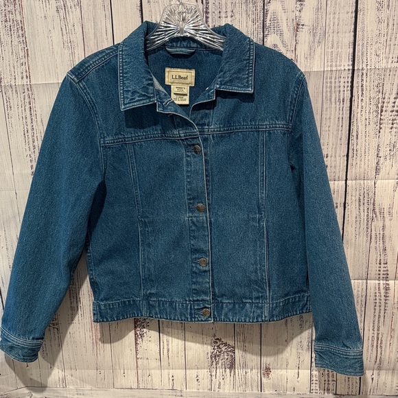 L.L. Bean Jackets & Blazers - Vintage L.L. Bean Women's Trucker Jean Jacket XS Petite